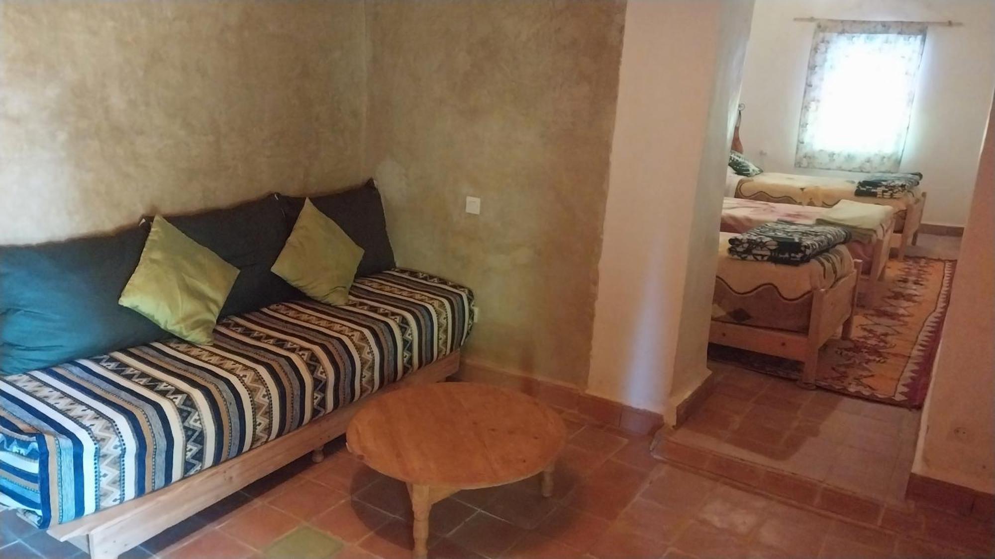 Auberge Bassou Nkob Zimmer foto